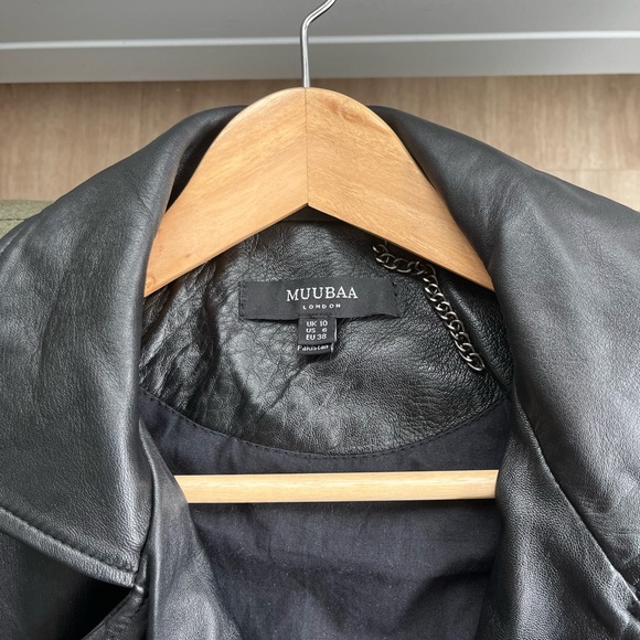 100% leather biker-style jacket, near-perfect condition - Picture 2 of 12